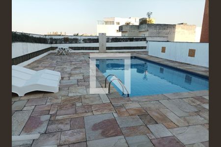 Apartamento à venda com 72m², 3 quartos e 2 vagasÁrea comum - Piscina
