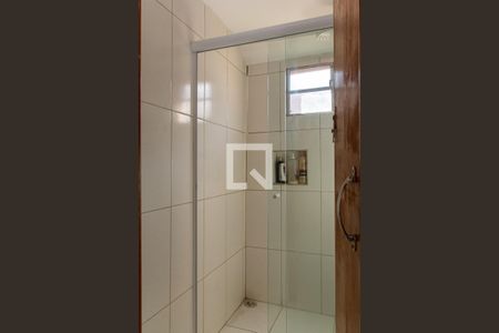 Casa à venda com 400m², 4 quartos e 4 vagasChuveiro