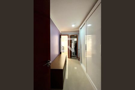 Casa à venda com 400m², 4 quartos e 4 vagasQuarto de Serviço