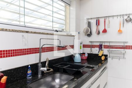 Casa à venda com 400m², 4 quartos e 4 vagasCozinha