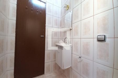Casa para alugar com 250m², 5 quartos e 3 vagasBanheiro da Edícula 