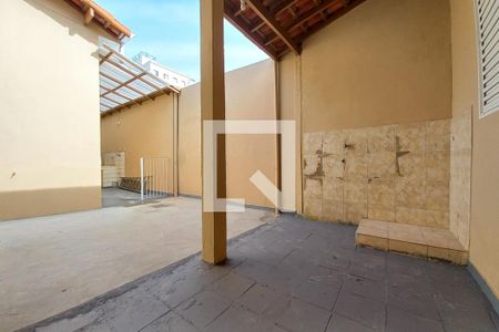 Casa para alugar com 250m², 5 quartos e 3 vagasÁrea de Serviço