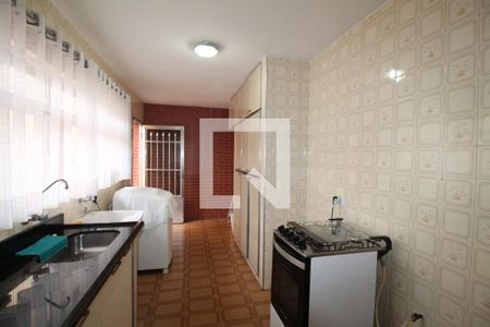 Casa à venda com 380m², 5 quartos e 8 vagasÁrea de Serviço