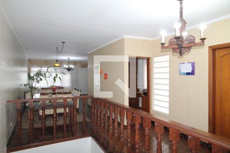 Casa à venda com 380m², 5 quartos e 8 vagasSala de Estar e Jantar 