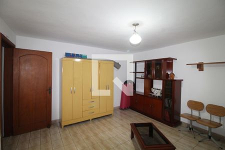 Casa à venda com 380m², 5 quartos e 8 vagasQuarto 5  