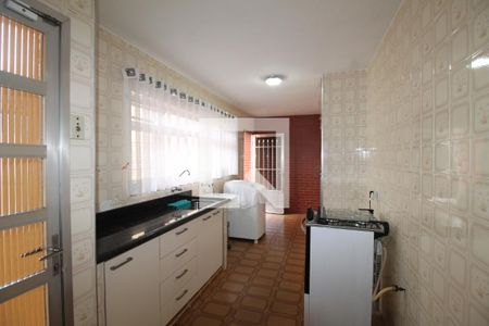 Casa à venda com 380m², 5 quartos e 8 vagasÁrea de Serviço