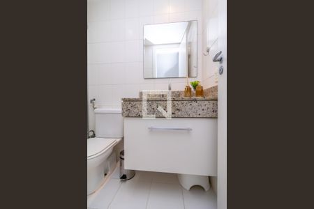 Apartamento para alugar com 75m², 2 quartos e 2 vagas Apartamento para alugar com 75m², 2 quartos e 2 vagasBanheiro Social