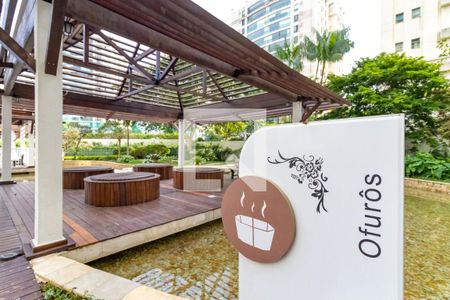 Apartamento para alugar com 75m², 2 quartos e 2 vagas Apartamento para alugar com 75m², 2 quartos e 2 vagasÁrea comum - Ofurôs