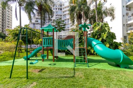 Apartamento para alugar com 75m², 2 quartos e 2 vagas Apartamento para alugar com 75m², 2 quartos e 2 vagasÁrea comum - Playground