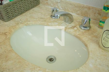 Apartamento à venda com 86m², 3 quartos e 2 vagasBanheiro Suiíte - Torneira