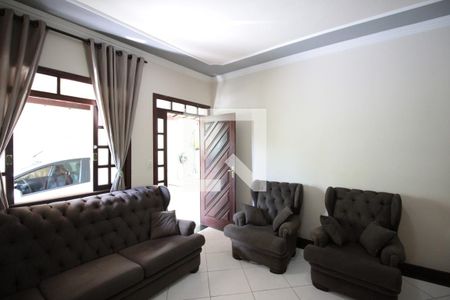 Sala de casa à venda com 3 quartos, 200m² em Jardim Leblon, Belo Horizonte