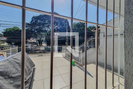 sala vista janela de casa à venda com 3 quartos, 206m² em Jardim da Gloria, São Paulo