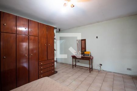 Suíte de casa à venda com 3 quartos, 212m² em Santa Maria, Osasco