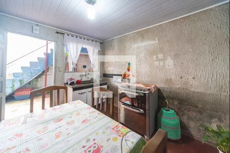 Casa à venda com 400m², 3 quartos e sem vaga Casa à venda com 400m², 3 quartos e sem vagaCozinha