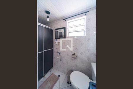 Banheiro  de casa à venda com 3 quartos, 400m² em Vila Guarará, Santo André