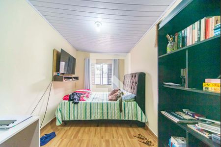 Casa à venda com 400m², 3 quartos e sem vaga Casa à venda com 400m², 3 quartos e sem vagaQuarto 1 casa 2