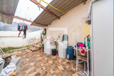 Casa à venda com 400m², 3 quartos e sem vaga Casa à venda com 400m², 3 quartos e sem vagaÁrea de Serviço casa 2