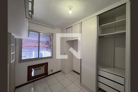 Quarto de apartamento à venda com 2 quartos, 60m² em Barra da Tijuca, Rio de Janeiro