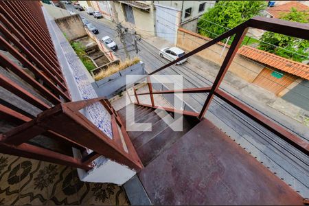 Casa à venda com 400m², 6 quartos e 2 vagasCasa 2 - Escada