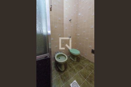 Casa à venda com 400m², 6 quartos e 2 vagasCasa 2 - Banheiro