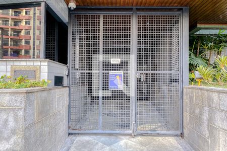 Apartamento para alugar com 126m², 3 quartos e 3 vagasFachada