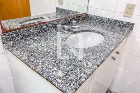 Apartamento para alugar com 126m², 3 quartos e 3 vagasBanheiro da Suíte 1