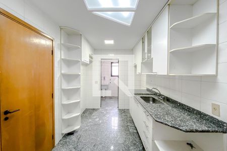 Apartamento para alugar com 126m², 3 quartos e 3 vagasCozinha