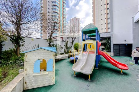 Apartamento para alugar com 126m², 3 quartos e 3 vagasÁrea comum - Playground