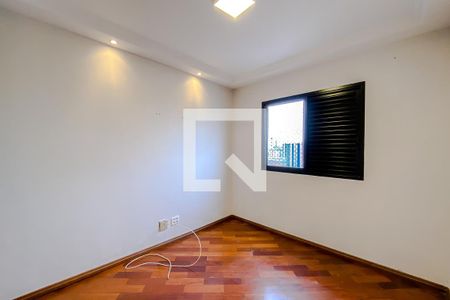 Apartamento para alugar com 126m², 3 quartos e 3 vagasQuarto 2 - Suíte