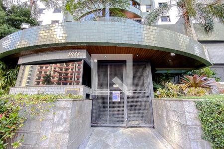 Apartamento para alugar com 126m², 3 quartos e 3 vagasFachada