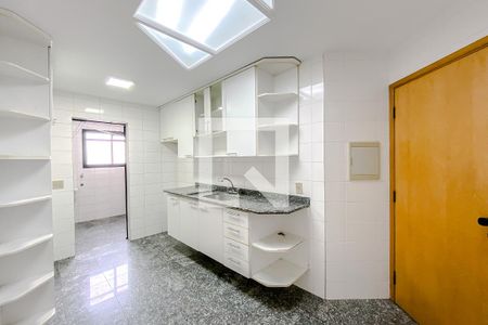 Apartamento para alugar com 126m², 3 quartos e 3 vagasCozinha