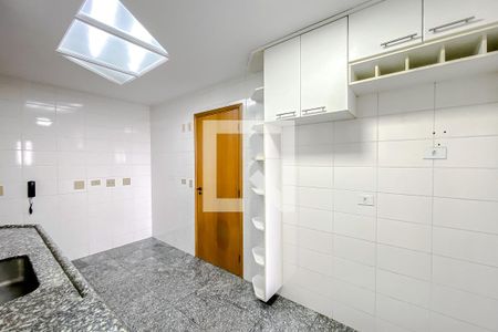 Apartamento para alugar com 126m², 3 quartos e 3 vagasCozinha