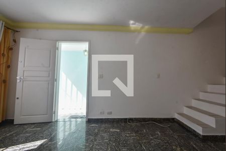 Sala  de casa à venda com 3 quartos, 120m² em Jardim Aeroporto, São Paulo