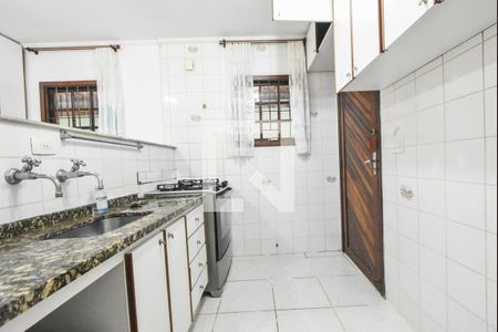Casa à venda com 120m², 3 quartos e 2 vagasCozinha 