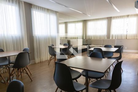 Apartamento à venda com 34m², 1 quarto e sem vaga Apartamento à venda com 34m², 1 quarto e sem vagaÁrea comum - Salão de festas