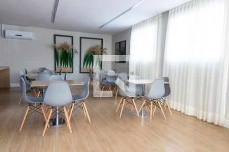 Apartamento à venda com 34m², 1 quarto e sem vaga Apartamento à venda com 34m², 1 quarto e sem vagaÁrea comum - Salão de festas