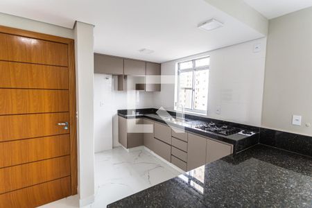 Apartamento para alugar com 111m², 2 quartos e 2 vagas Apartamento para alugar com 111m², 2 quartos e 2 vagasCozinha