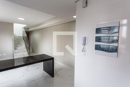 Apartamento para alugar com 111m², 2 quartos e 2 vagas Apartamento para alugar com 111m², 2 quartos e 2 vagasCozinha