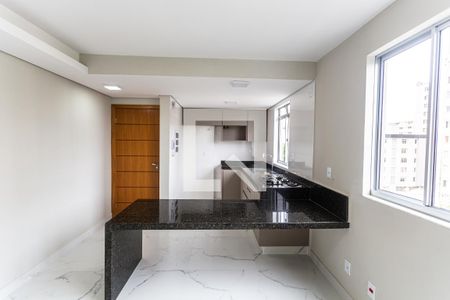 Apartamento para alugar com 111m², 2 quartos e 2 vagas Apartamento para alugar com 111m², 2 quartos e 2 vagasCozinha