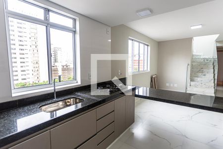 Apartamento para alugar com 111m², 2 quartos e 2 vagas Apartamento para alugar com 111m², 2 quartos e 2 vagasCozinha