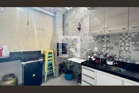 Casa à venda com 105m², 3 quartos e 1 vaga Casa à venda com 105m², 3 quartos e 1 vagaCozinha