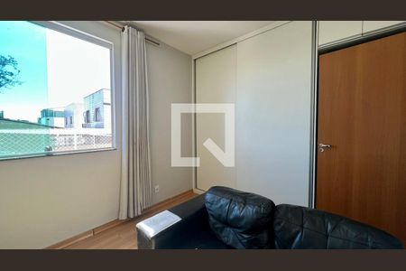 Casa à venda com 105m², 3 quartos e 1 vaga Casa à venda com 105m², 3 quartos e 1 vagaQuarto 3