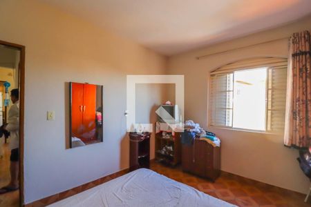 Quarto de casa à venda com 4 quartos, 383m² em Jardim Tamoio, Jundiaí