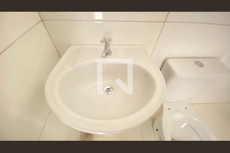 Apartamento à venda com 31m², 2 quartos e sem vagaBanheiro 