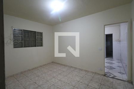 Quarto de casa para alugar com 1 quarto, 51m² em Centro, Diadema