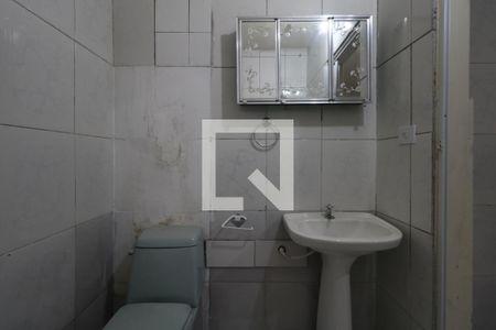 Banheiro Social de casa para alugar com 1 quarto, 51m² em Centro, Diadema