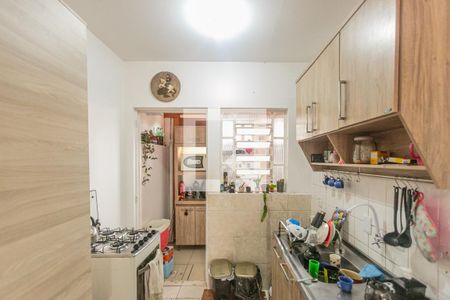 Cozinha de casa de condomínio à venda com 2 quartos, 65m² em Campo Novo, Porto Alegre