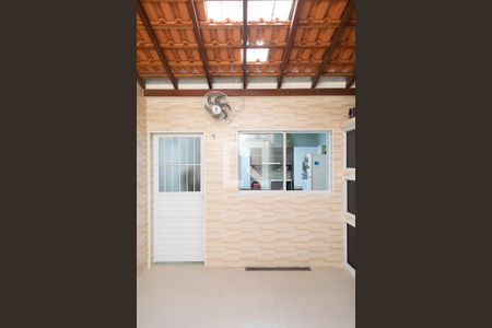 Casa à venda com 115m², 2 quartos e 1 vaga Casa à venda com 115m², 2 quartos e 1 vagaVaranda/Área de serviço