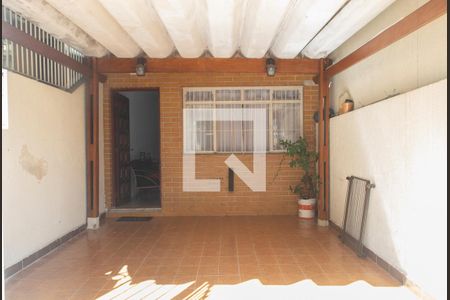 Casa à venda com 115m², 2 quartos e 1 vaga Casa à venda com 115m², 2 quartos e 1 vagaGaragem