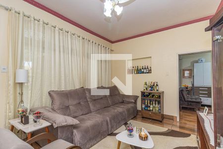 Sala de casa à venda com 4 quartos, 170m² em Partenon, Porto Alegre